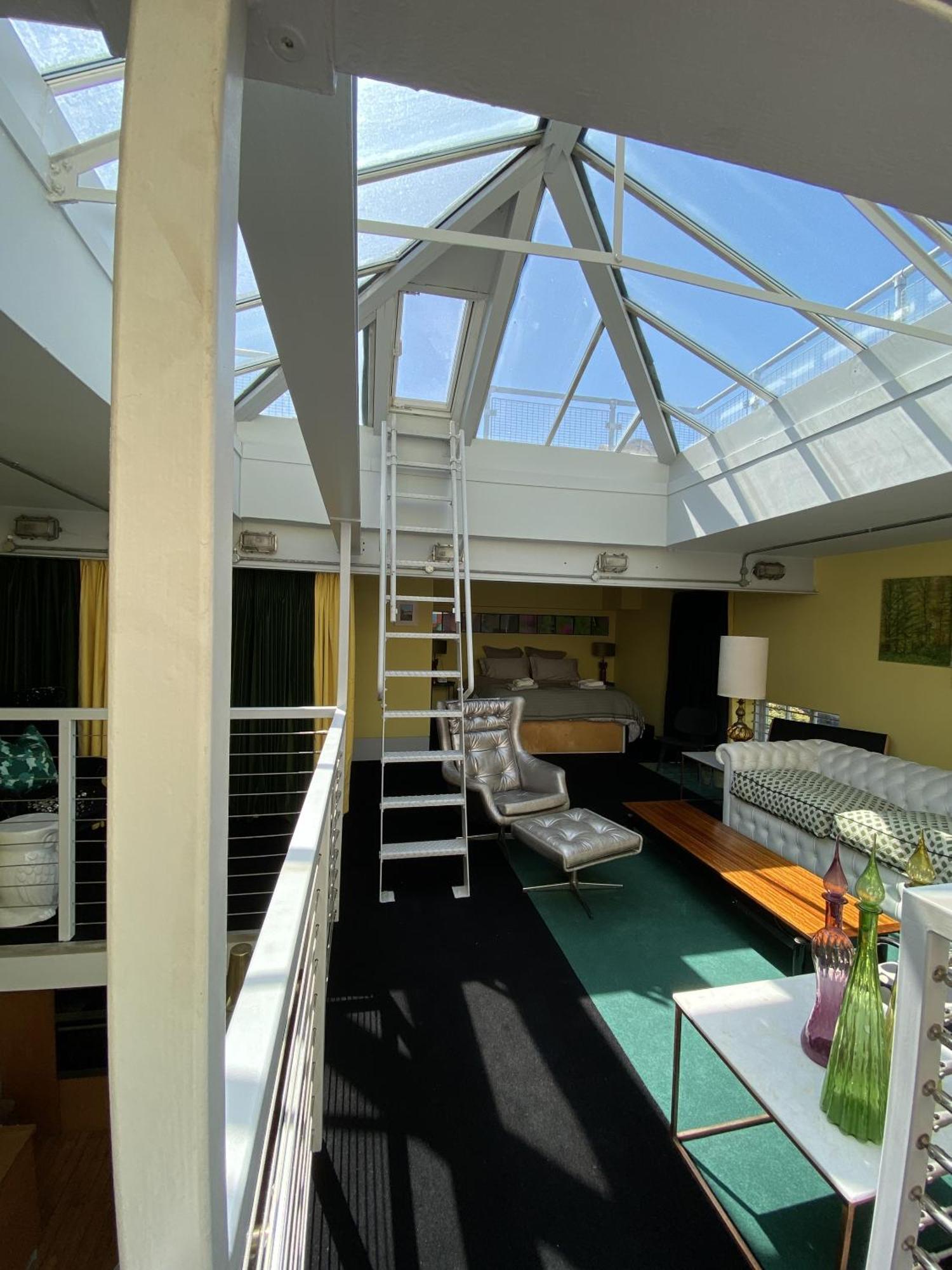 Apartment Lofts On The Park *